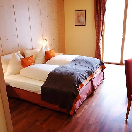 Hotel Living Max Zell am See